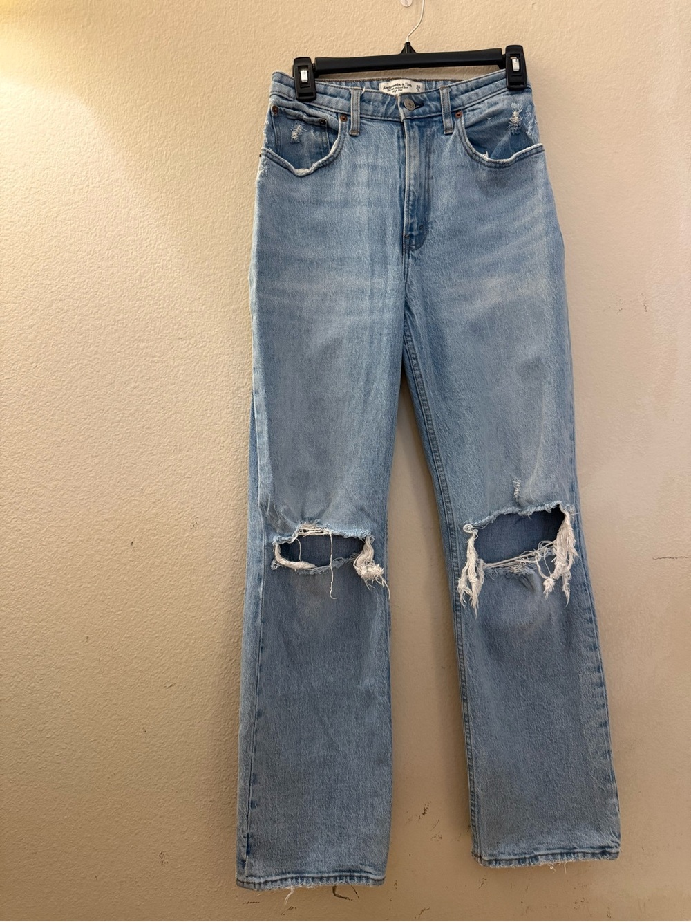 Abercrombie & Fitch High Rise the 90’s Relaxed Jeans Size 26 /2r curvelove
